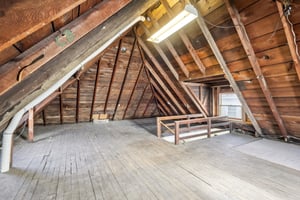 E Pearl St-S2312-046.jpg