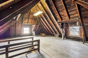 E Pearl St-S2312-048.jpg