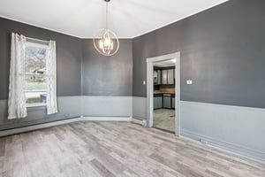 E Pearl St-S2312-050.jpg