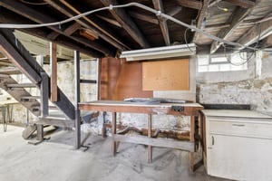 E Pearl St-S2312-064.jpg