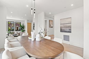 025_F8_440 Hobart Ave