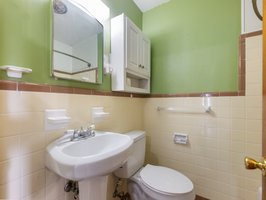  Photo 12