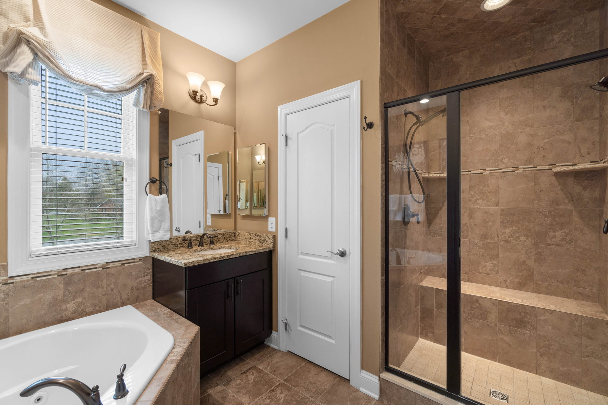 upper bath-7