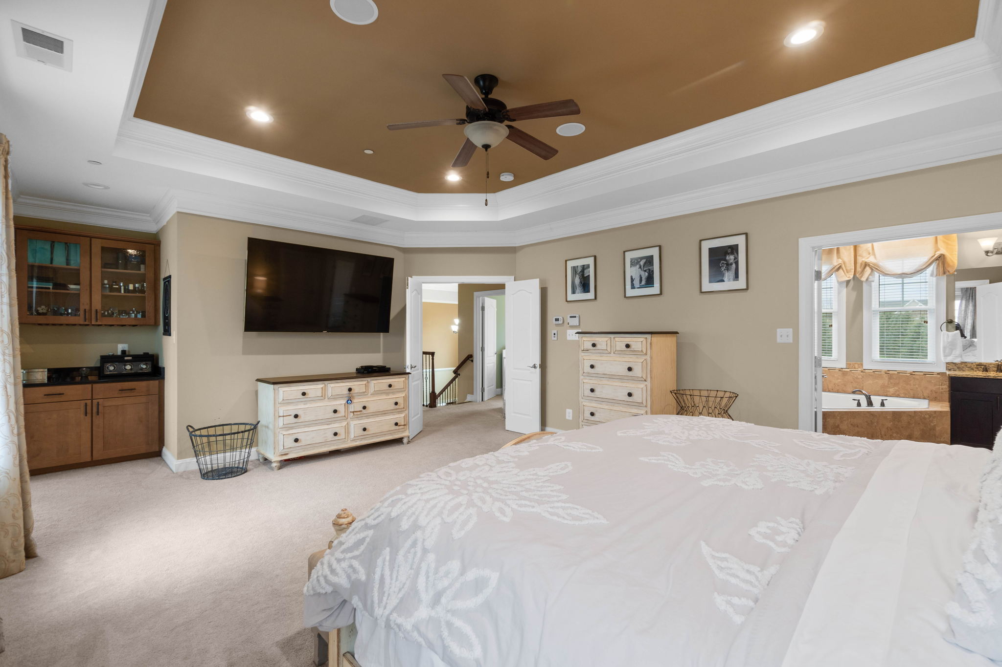 upper bedroom-13
