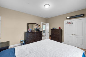 upper bedroom-18