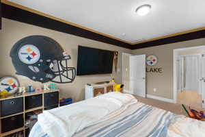 upper bedroom-20
