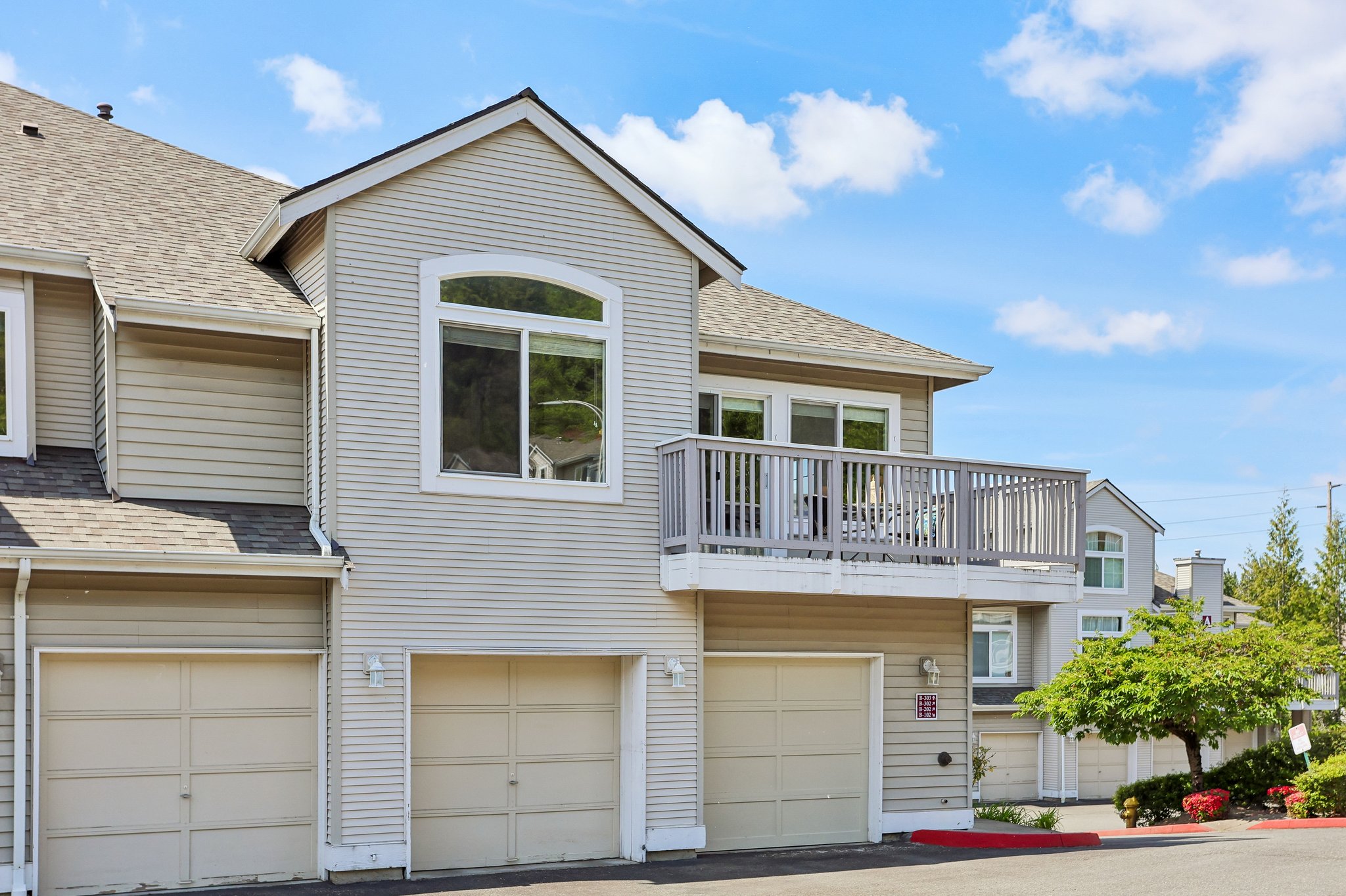 S 51st Ct apt b303-S2105-003.jpg