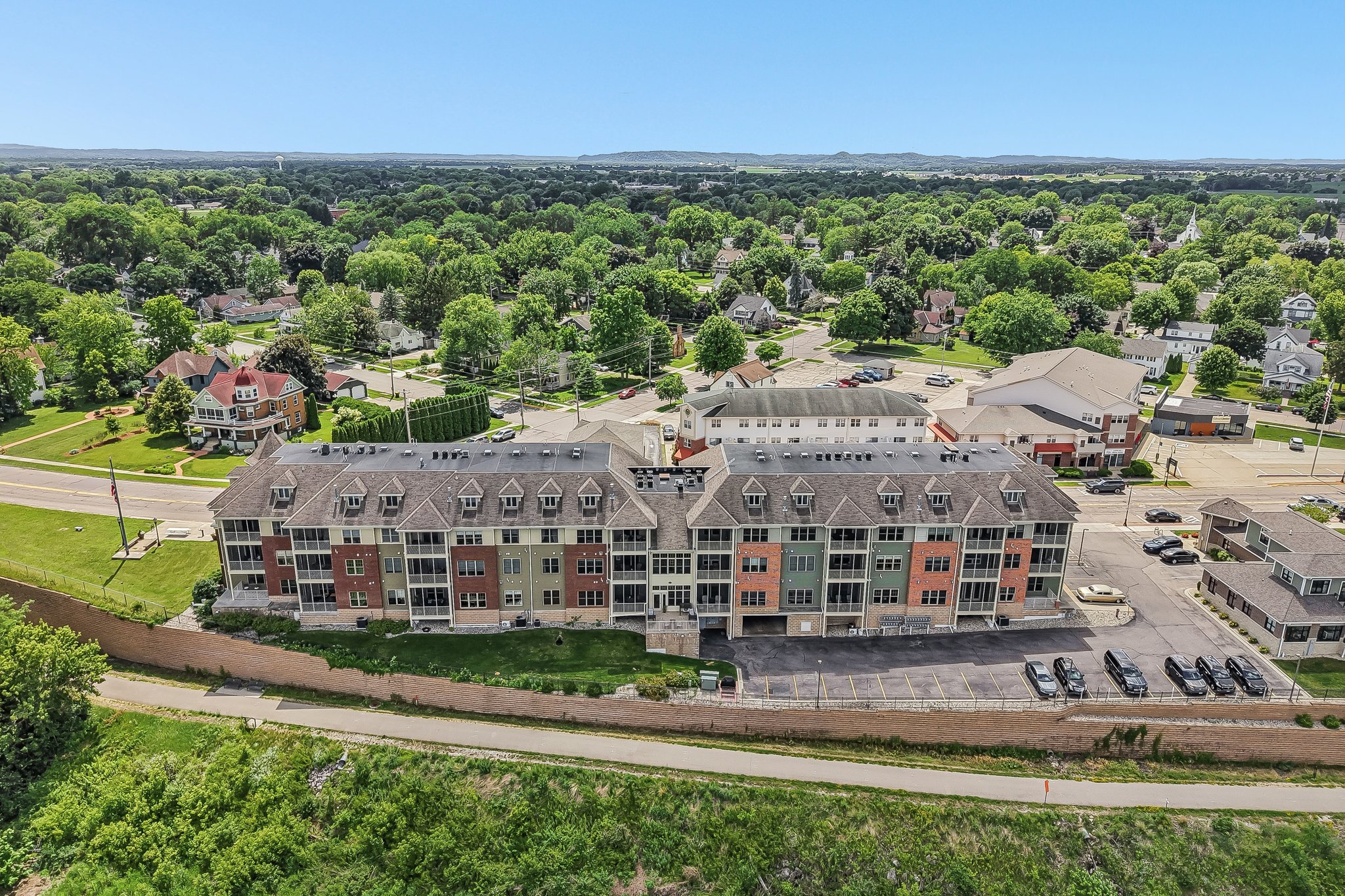 Water St unit 212-S1906-047.jpg