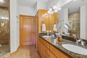 Water St unit 212-S1906-023.jpg