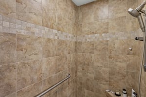 Water St unit 212-S1906-024.jpg