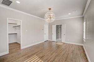 Dexter Ln-026