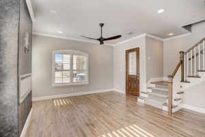Dexter Ln-004
