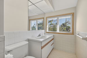 Guest Bathroom 2 of 2