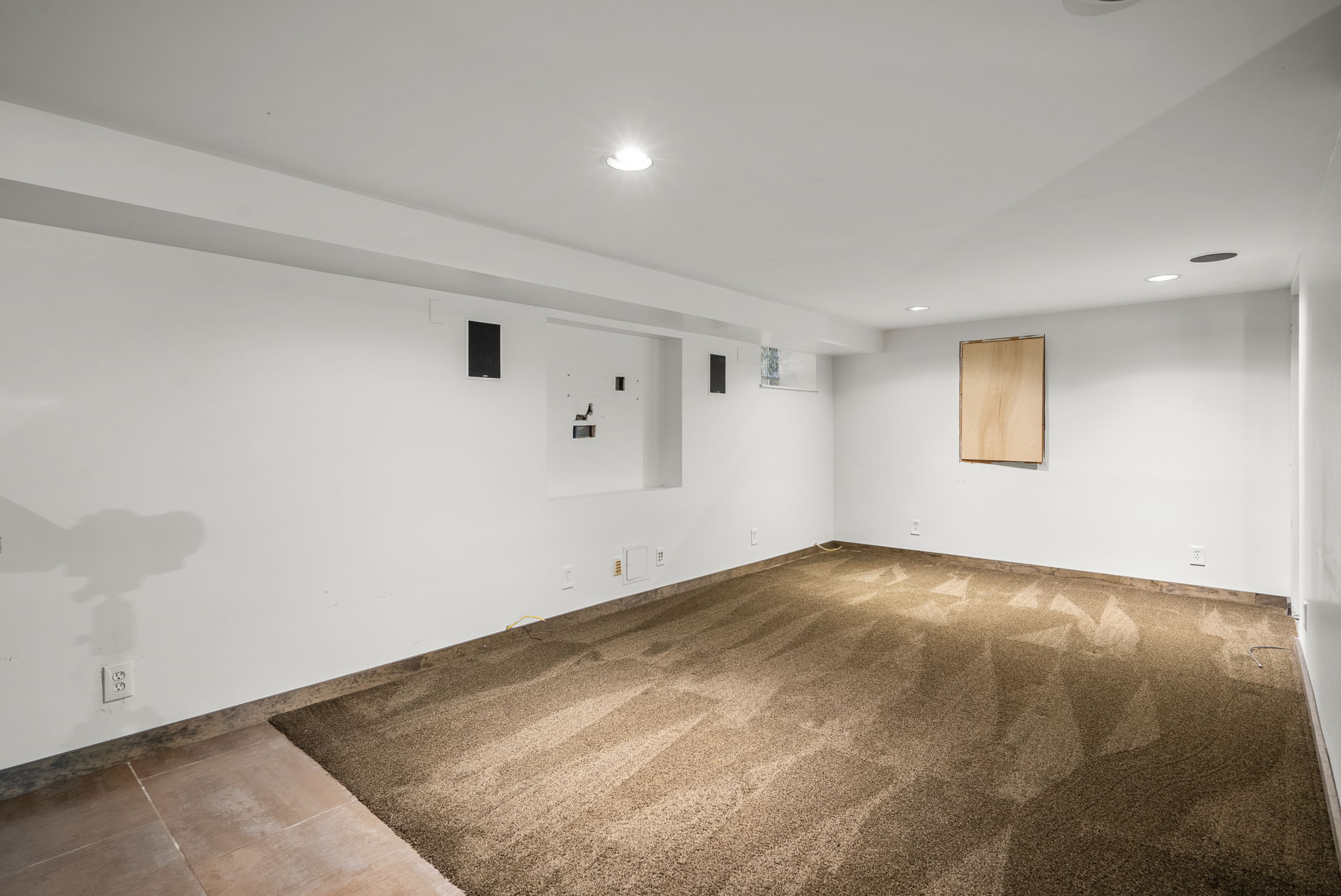 Lower Level Recreation Room