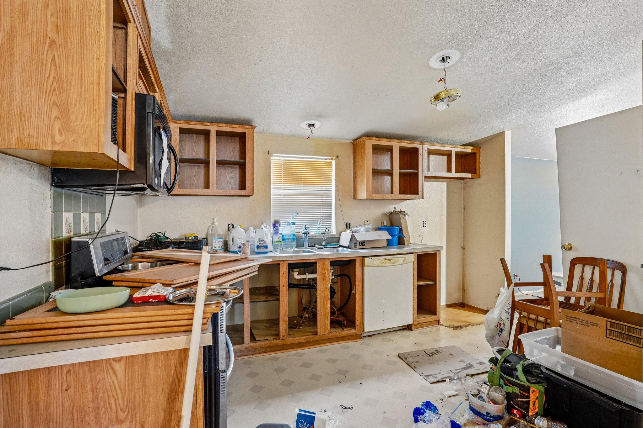 37th Ave 69-S0808-011.jpg