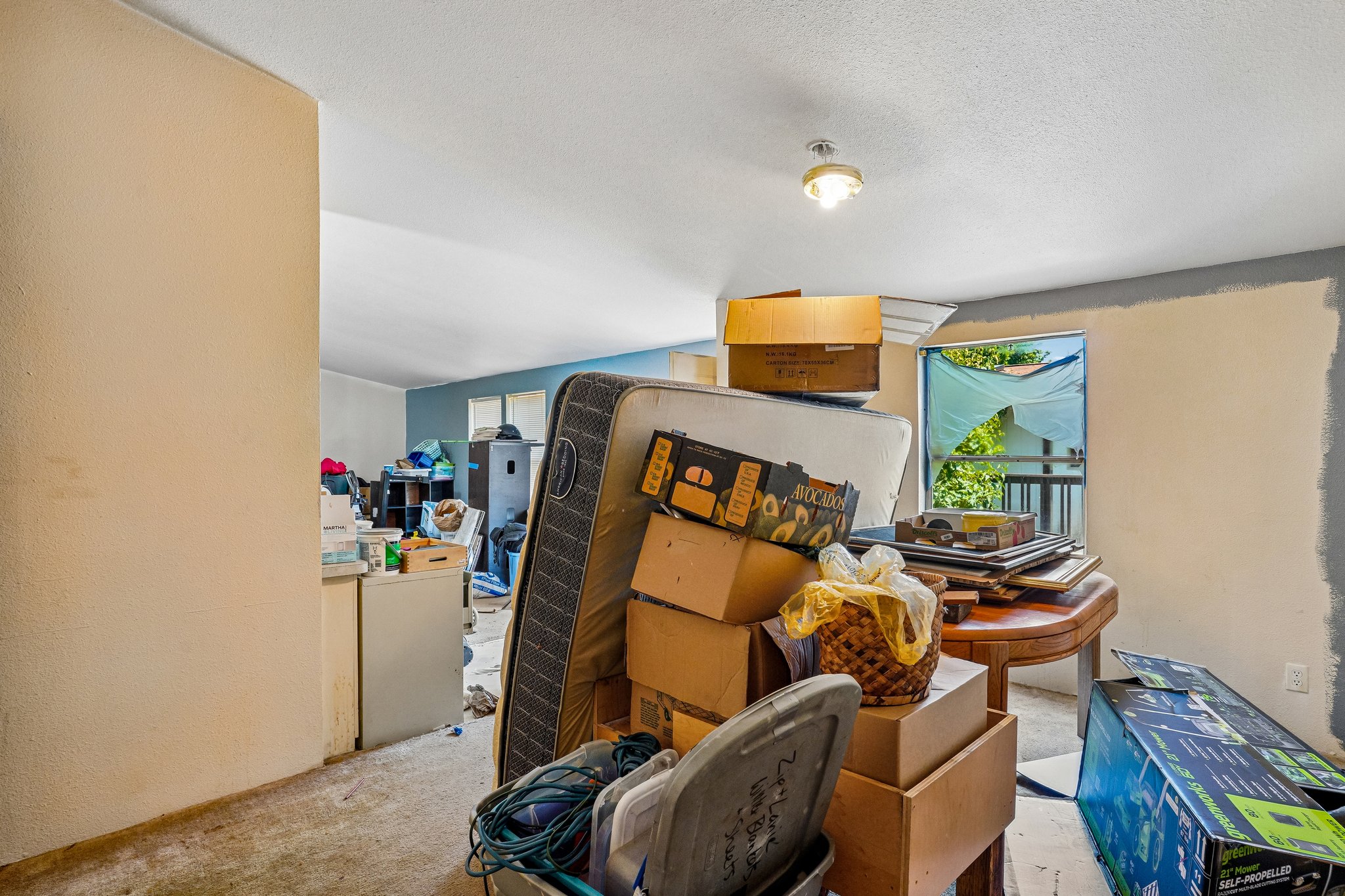 37th Ave 69-S0808-012.jpg