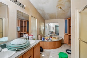 37th Ave 69-S0808-016.jpg