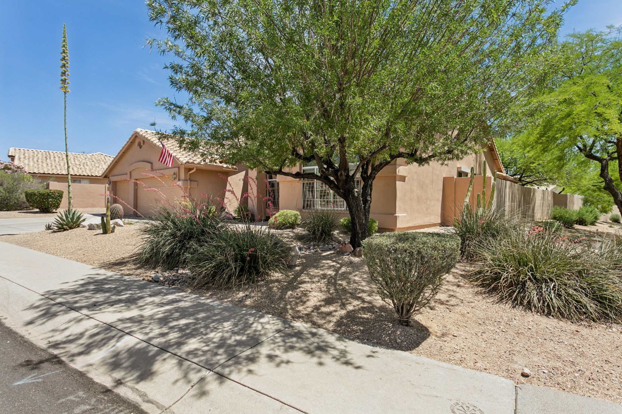 4401 E Barwick Dr, Cave Creek, AZ 85331 - 003.jpg