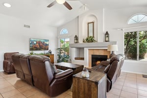 4401 E Barwick Dr, Cave Creek, AZ 85331 - 004.jpg