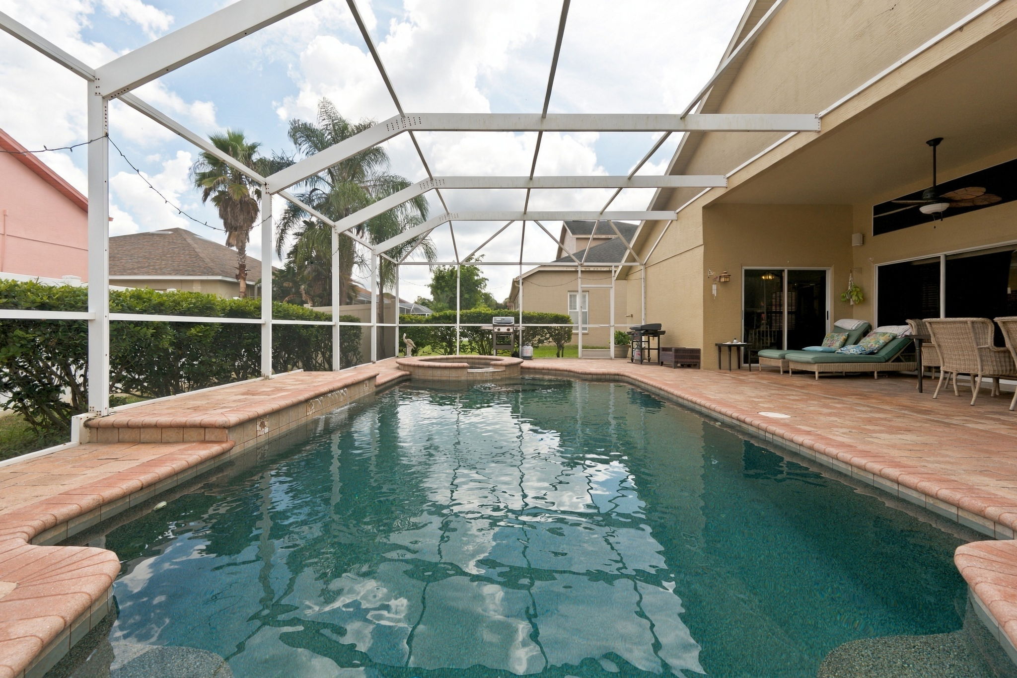 Pool 2