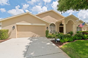 Front Exterior 4