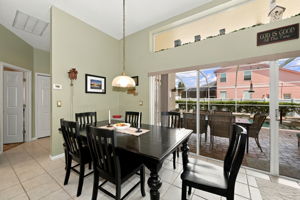 Kitchen Eat-In 2