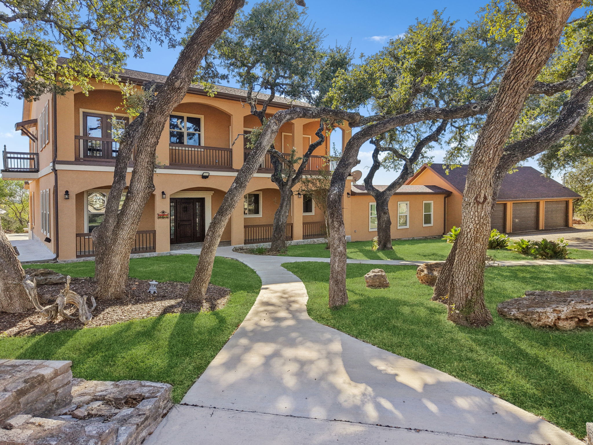 Hilliard Rd-L1111-002