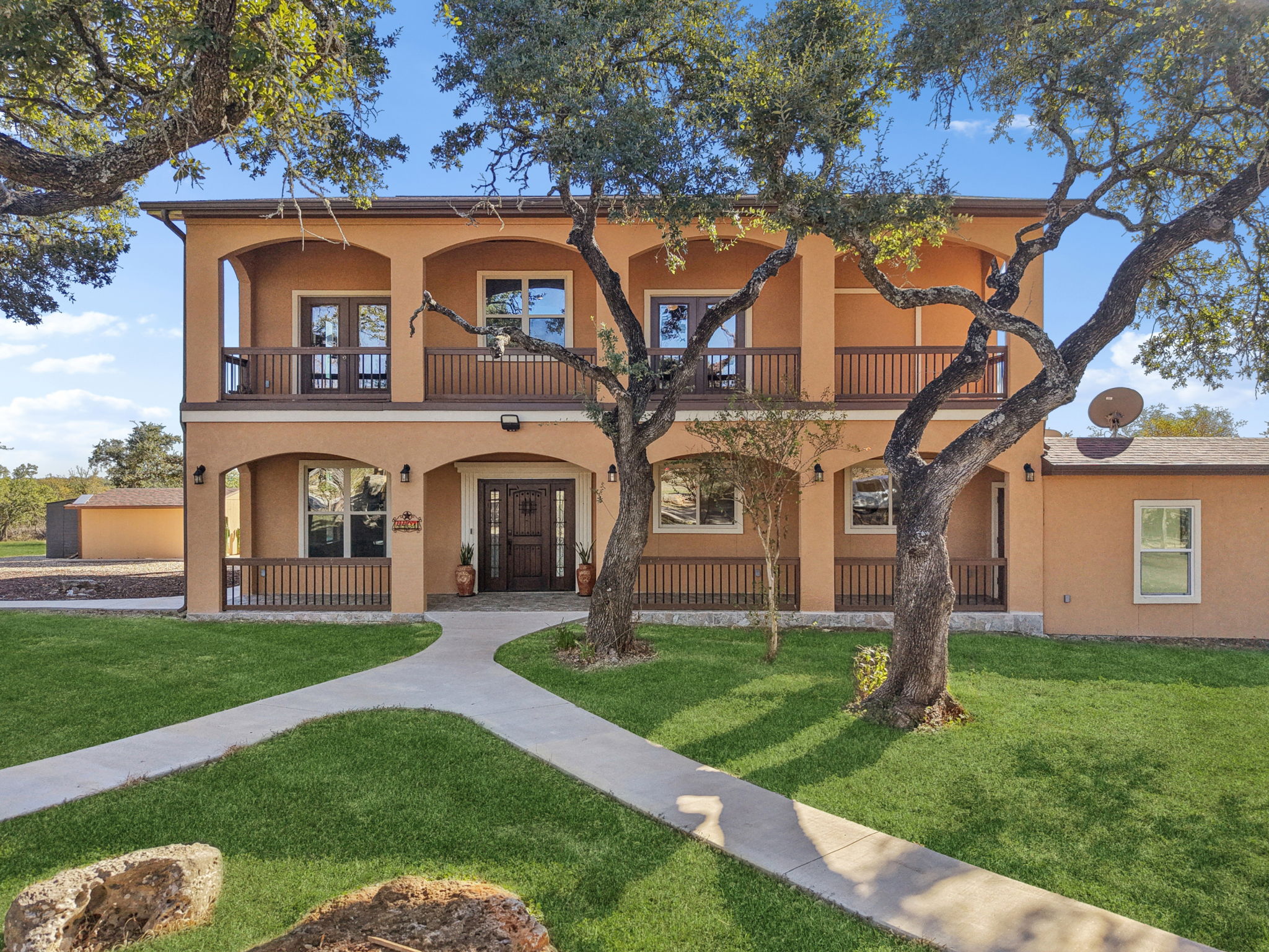 Hilliard Rd-L1111-004