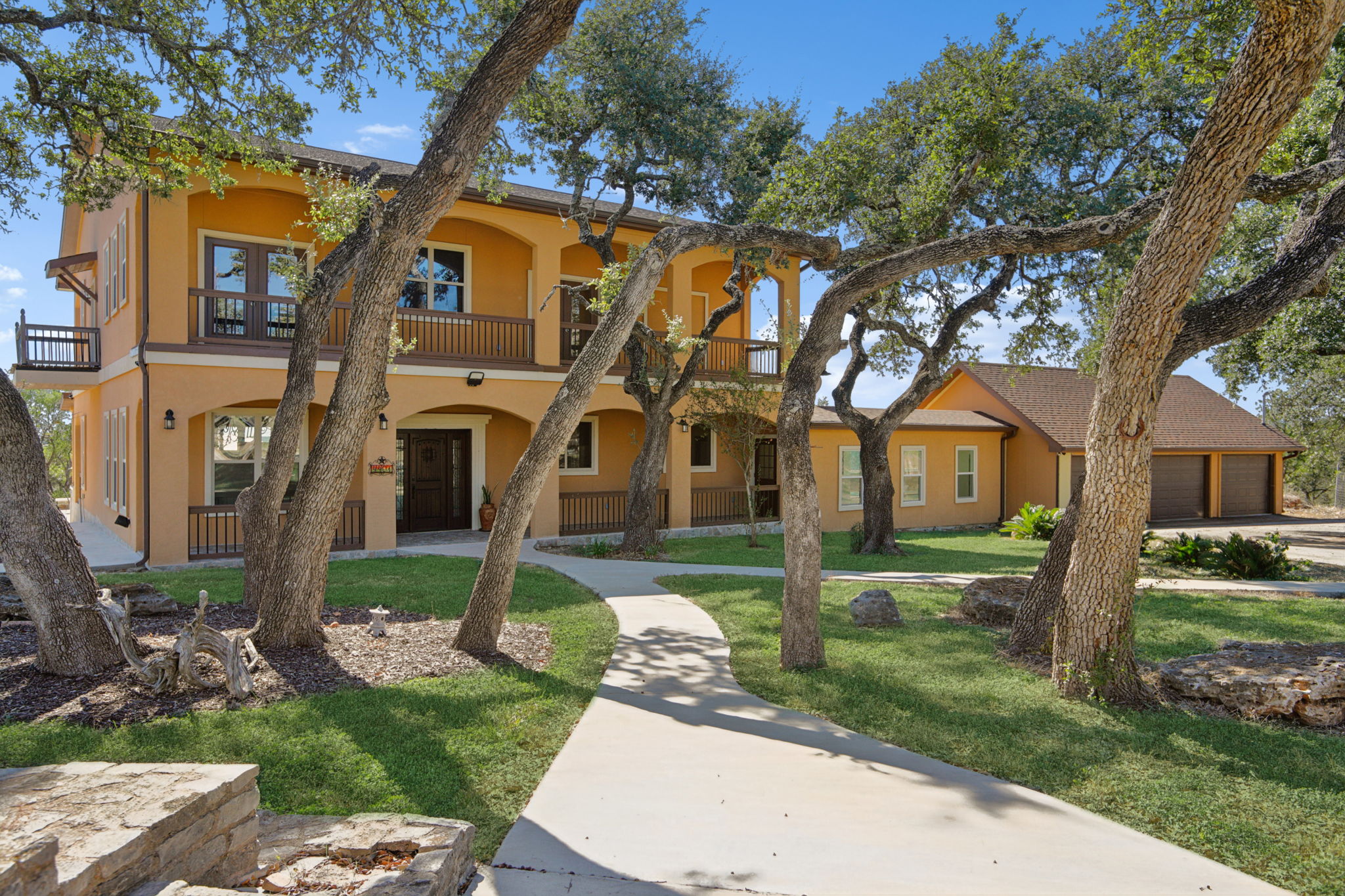 Hilliard Rd-L1111-006