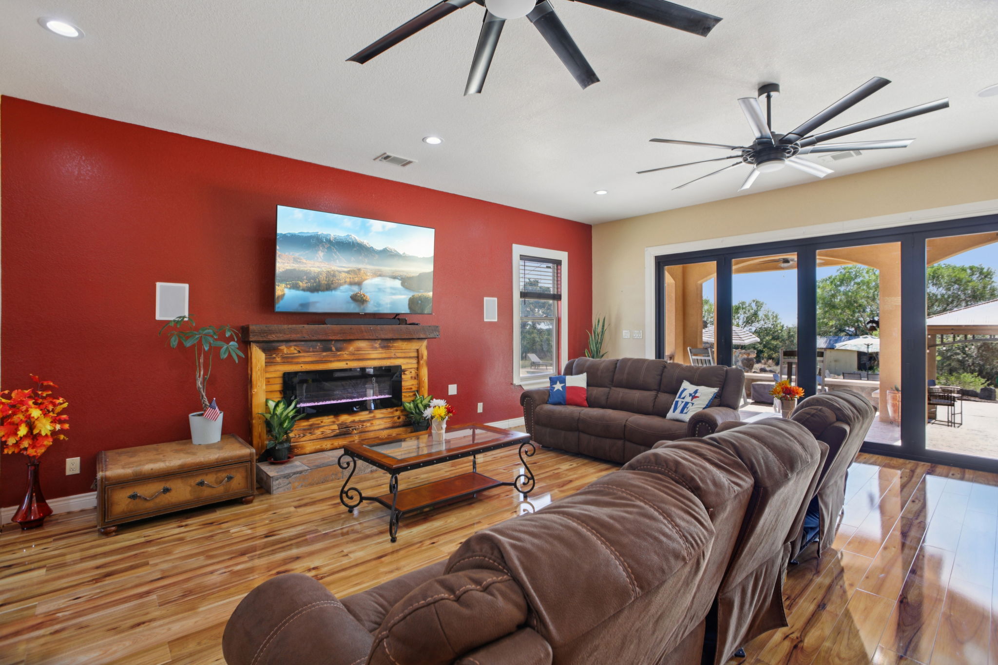 Hilliard Rd-L1111-009