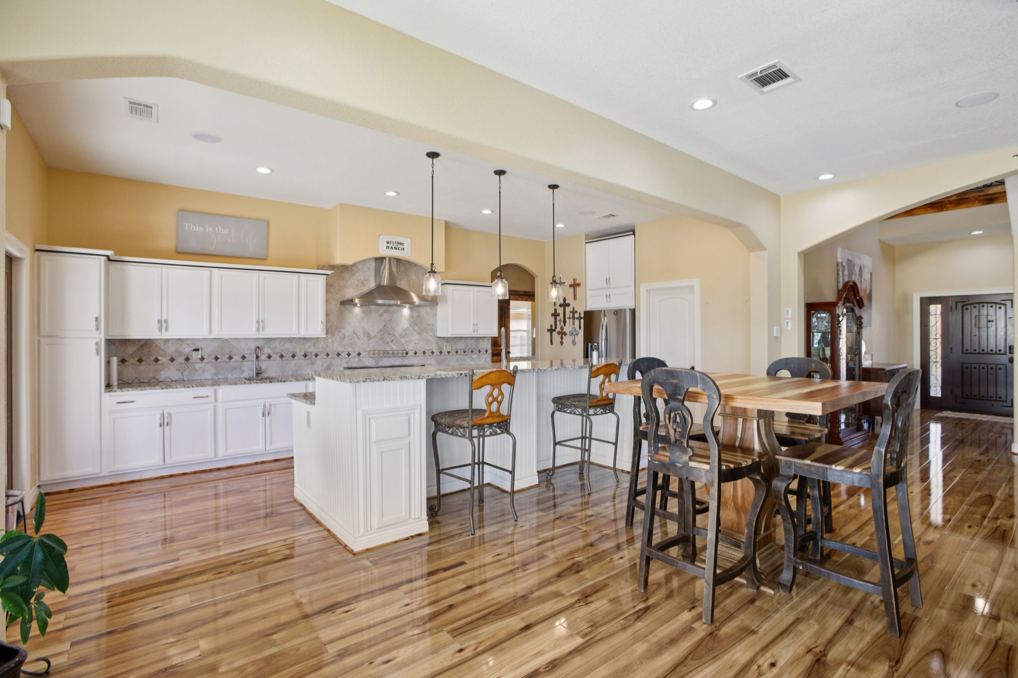 Hilliard Rd-L1111-015