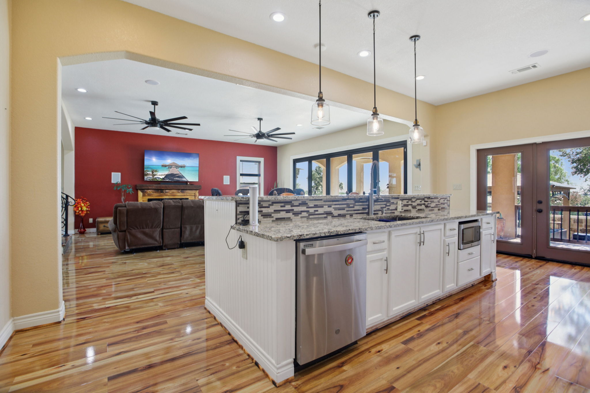 Hilliard Rd-L1111-016