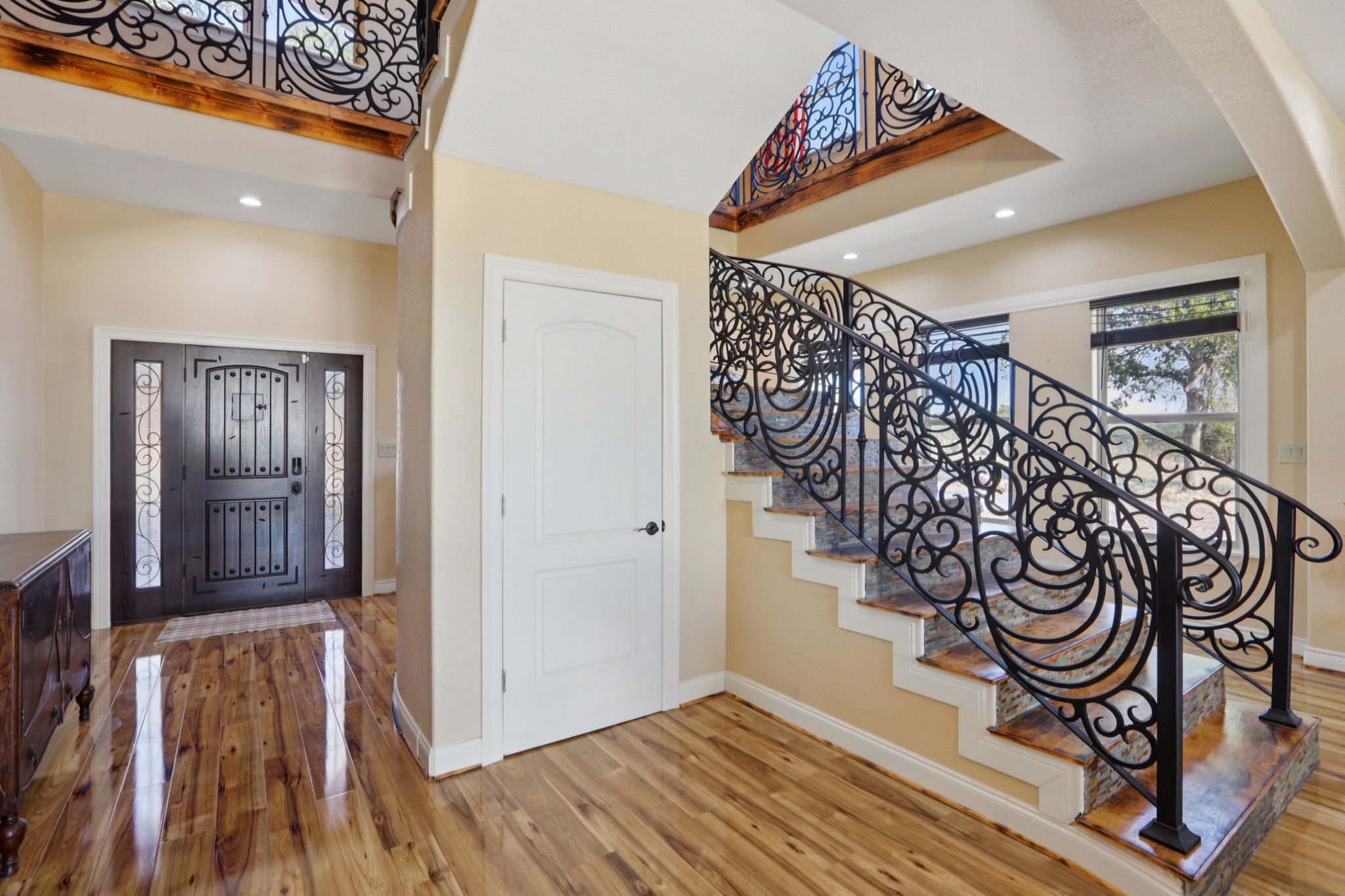 Hilliard Rd-L1111-019