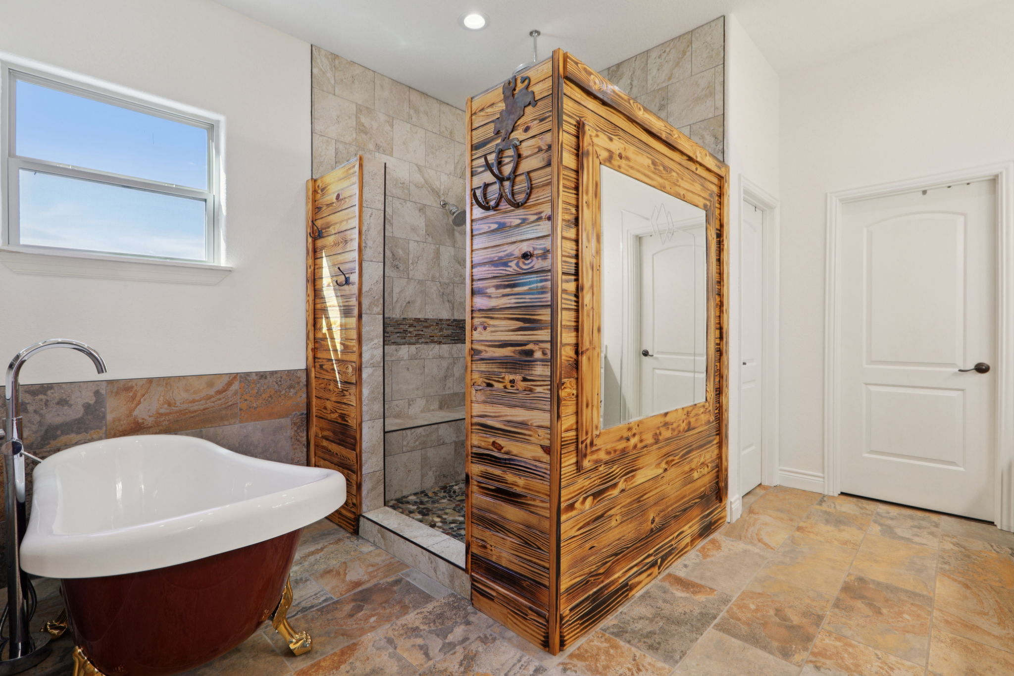 Hilliard Rd-L1111-032