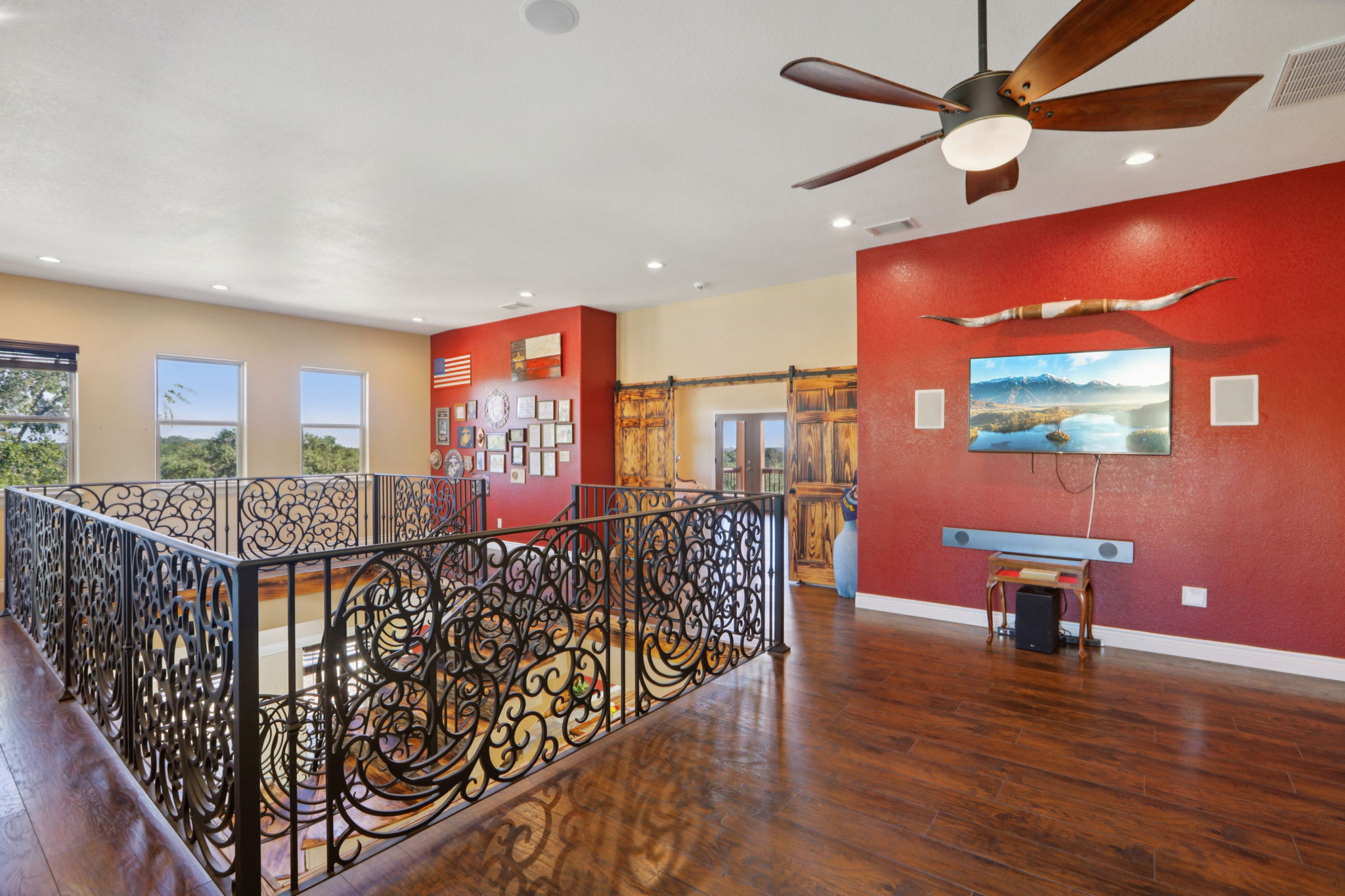 Hilliard Rd-L1111-038