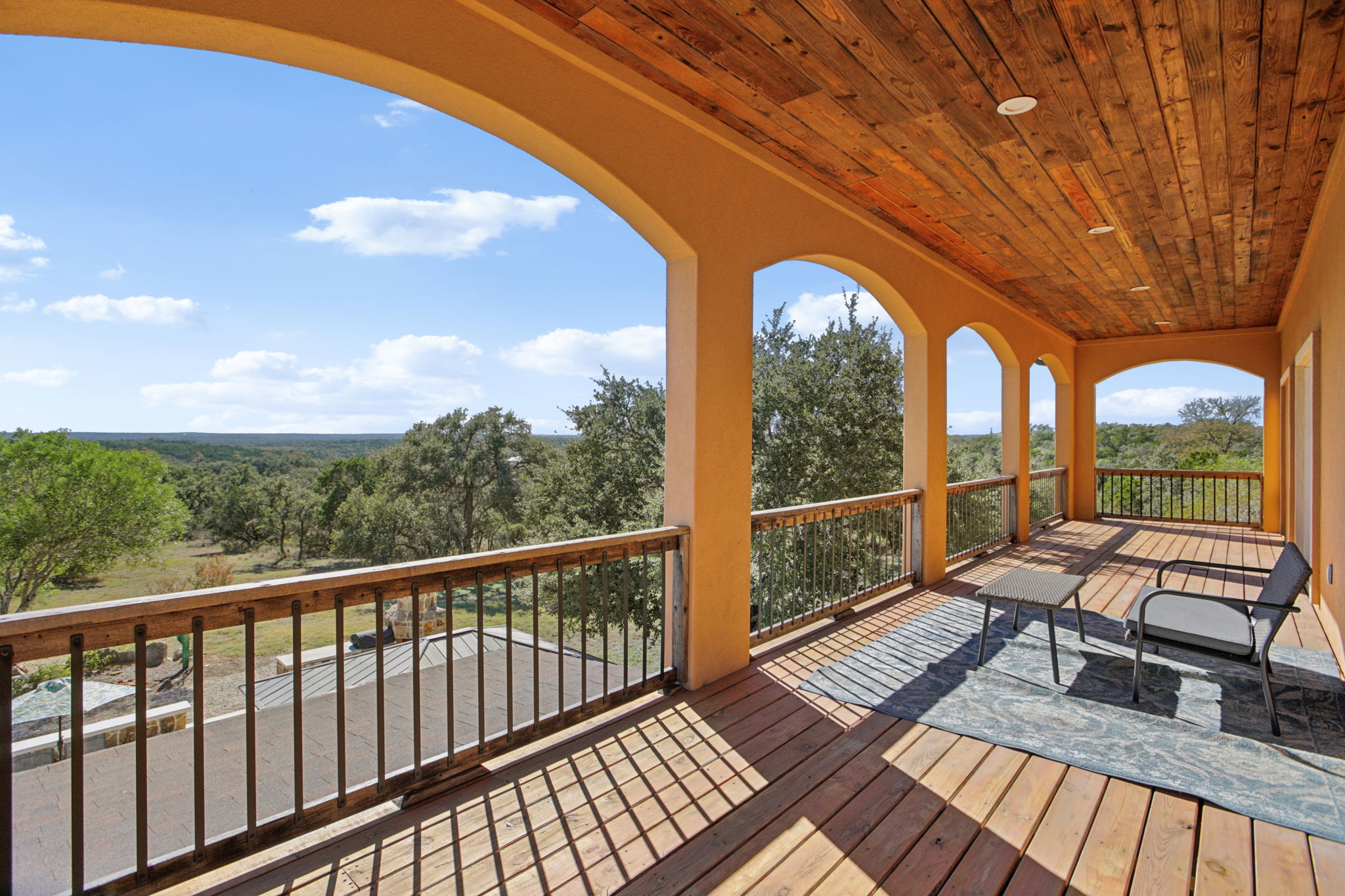 Hilliard Rd-L1111-044