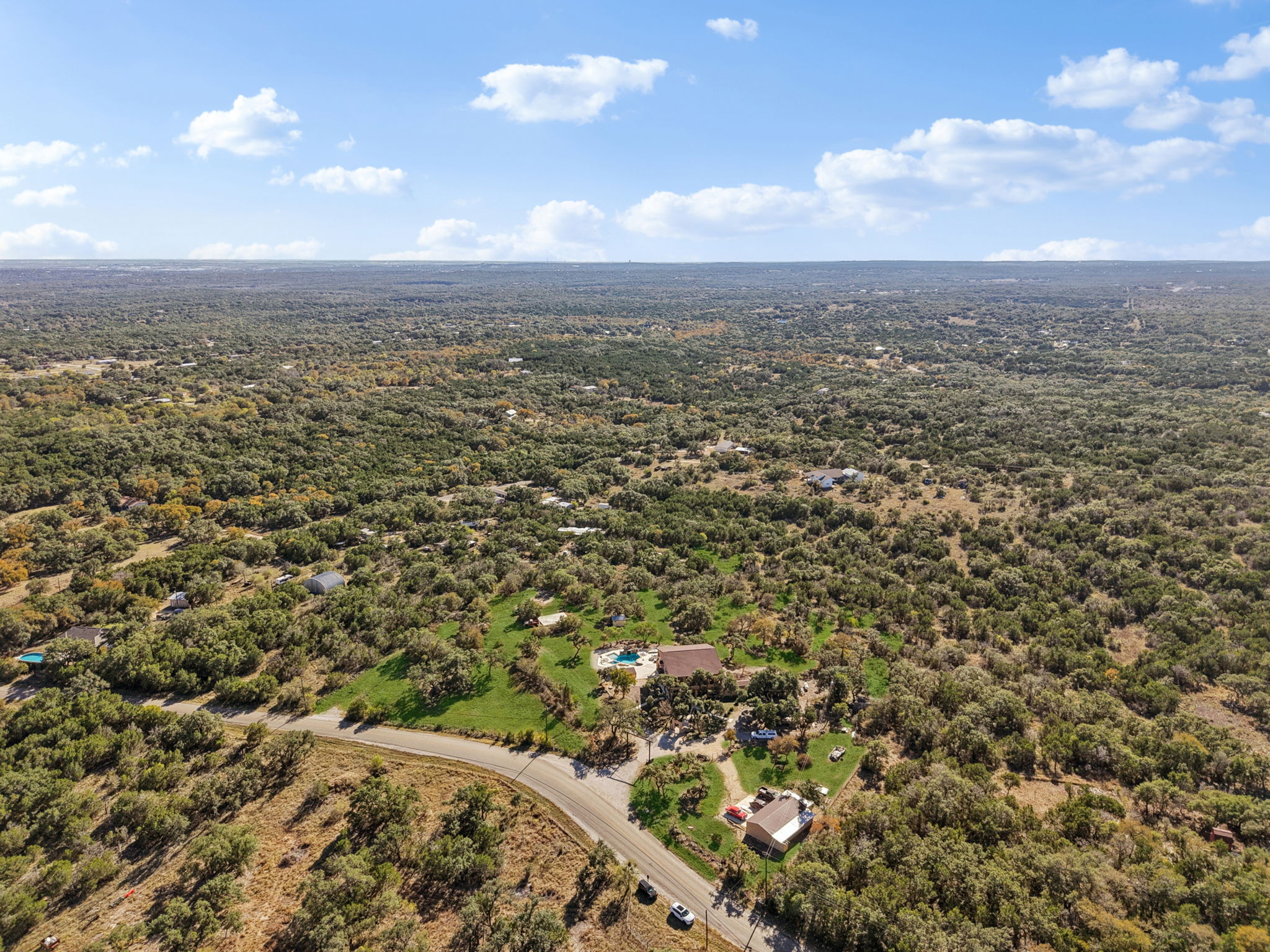 Hilliard Rd-L1111-073