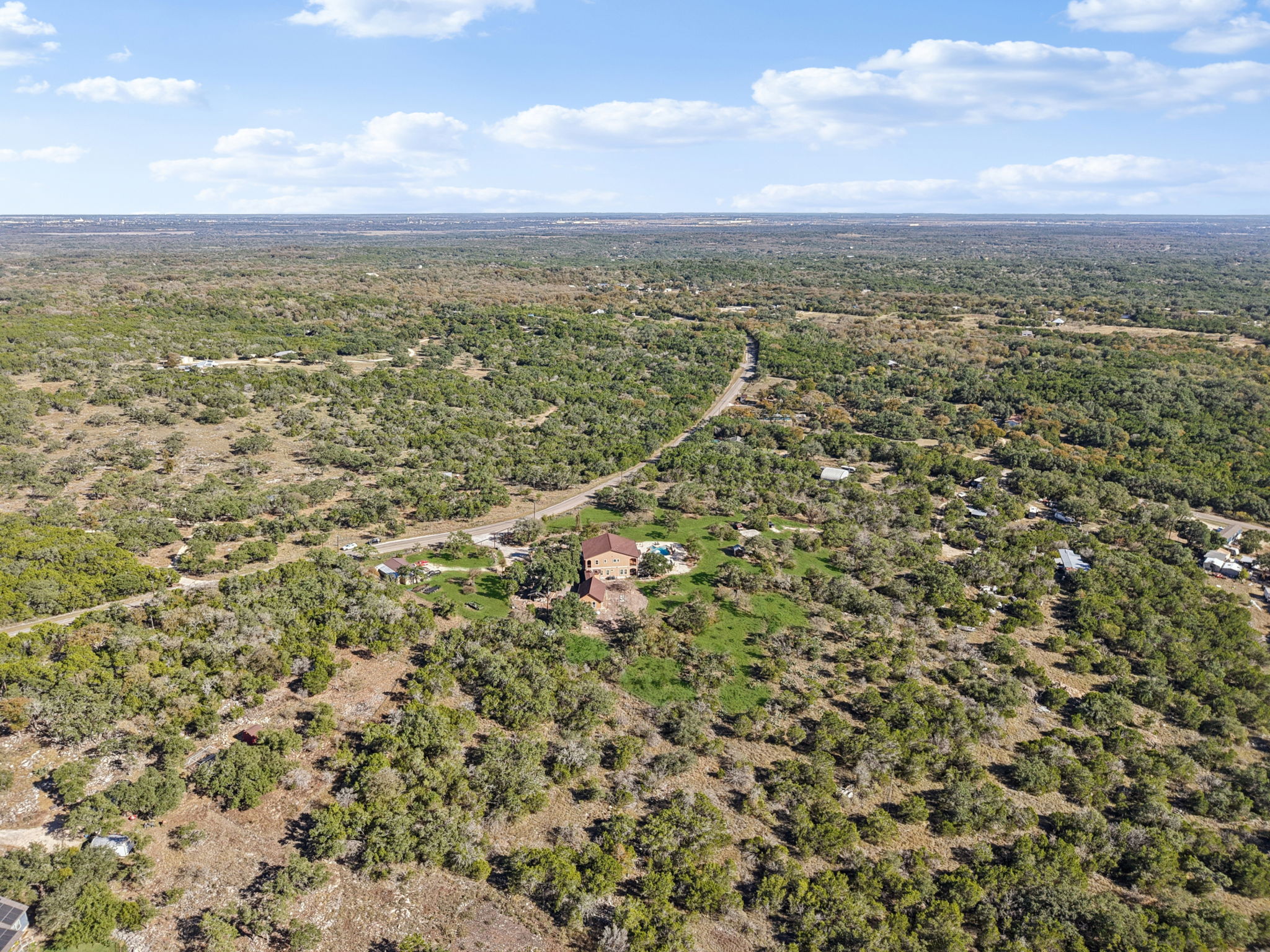 Hilliard Rd-L1111-077