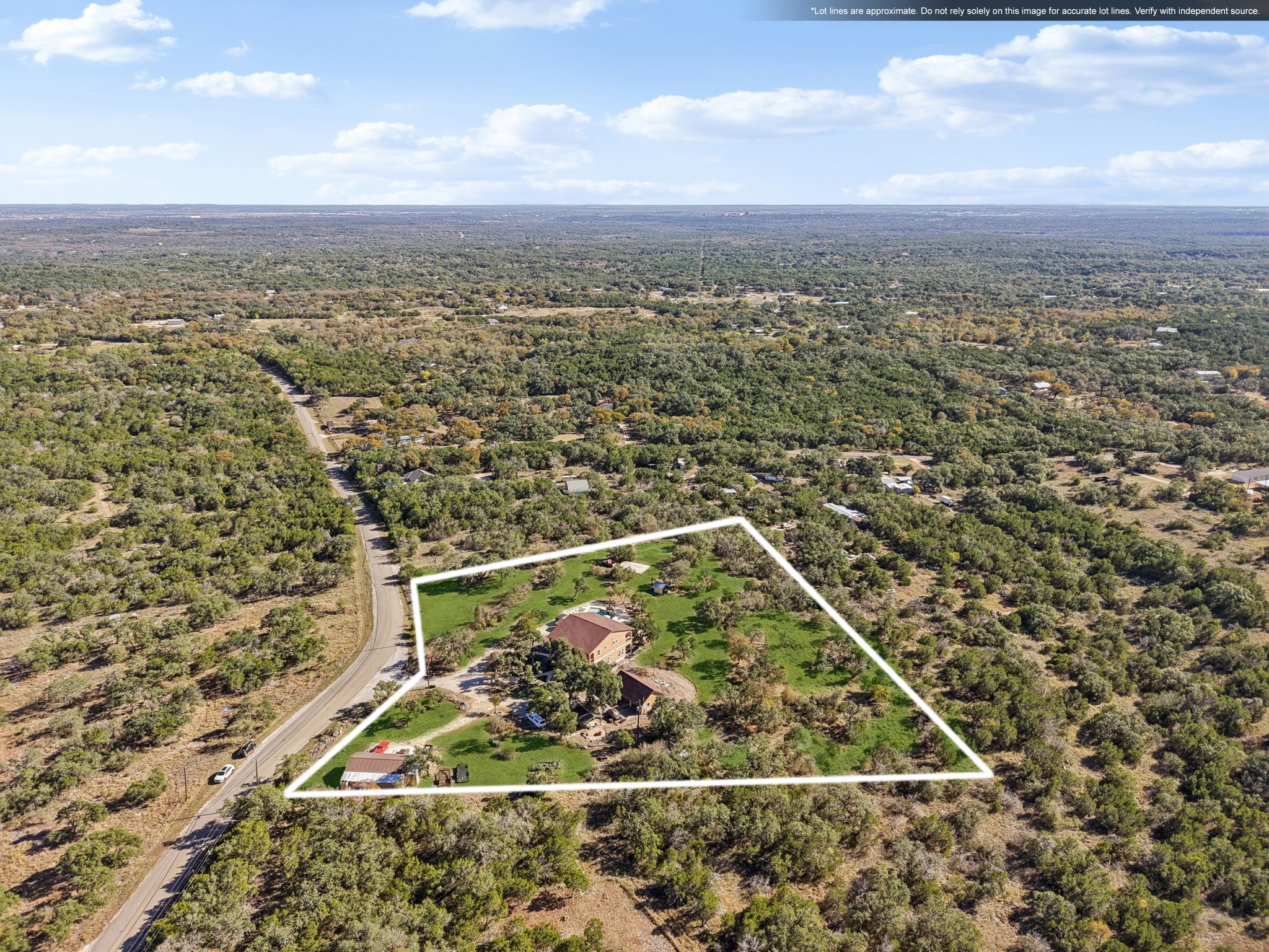 Hilliard Rd-L1111-076 (2).jpg