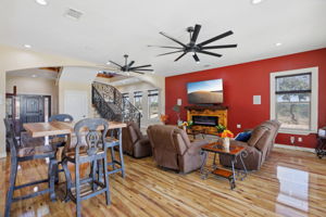 Hilliard Rd-L1111-013