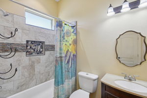 Hilliard Rd-L1111-024