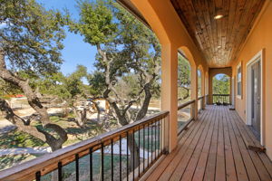 Hilliard Rd-L1111-042