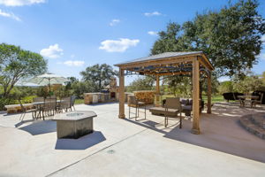 Hilliard Rd-L1111-061