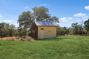 Hilliard Rd-L1111-064