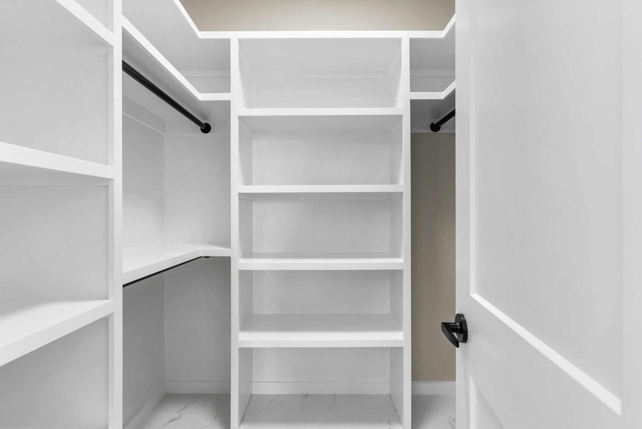 Primary Bedroom Closet