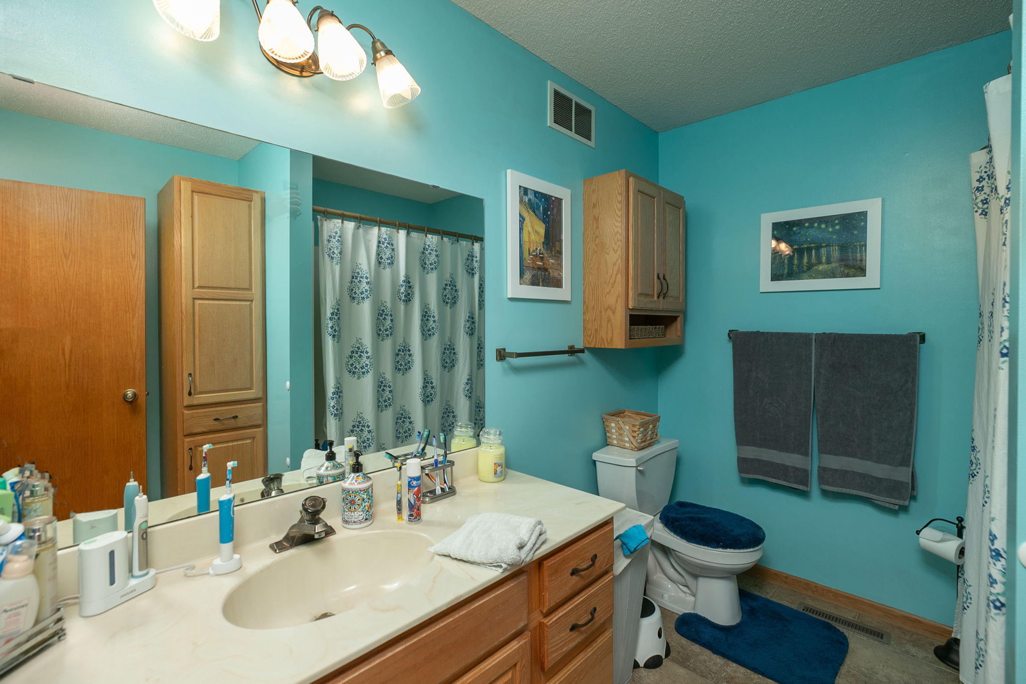 22-Bathroom