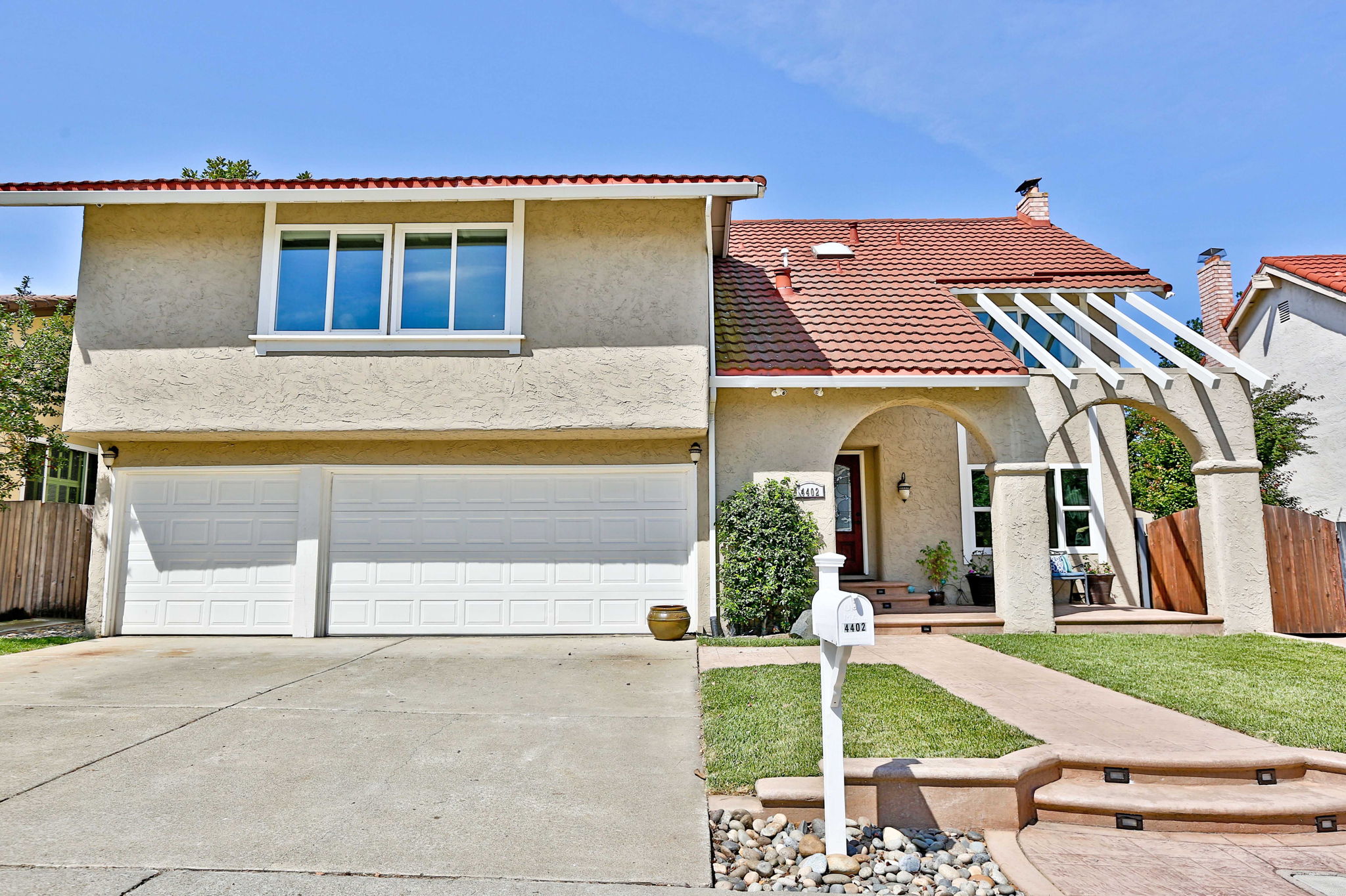  4402 Weeping Spruce Ct, Concord, CA 94521, US