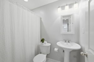  Photo 46