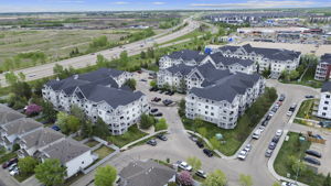  Photo 0
