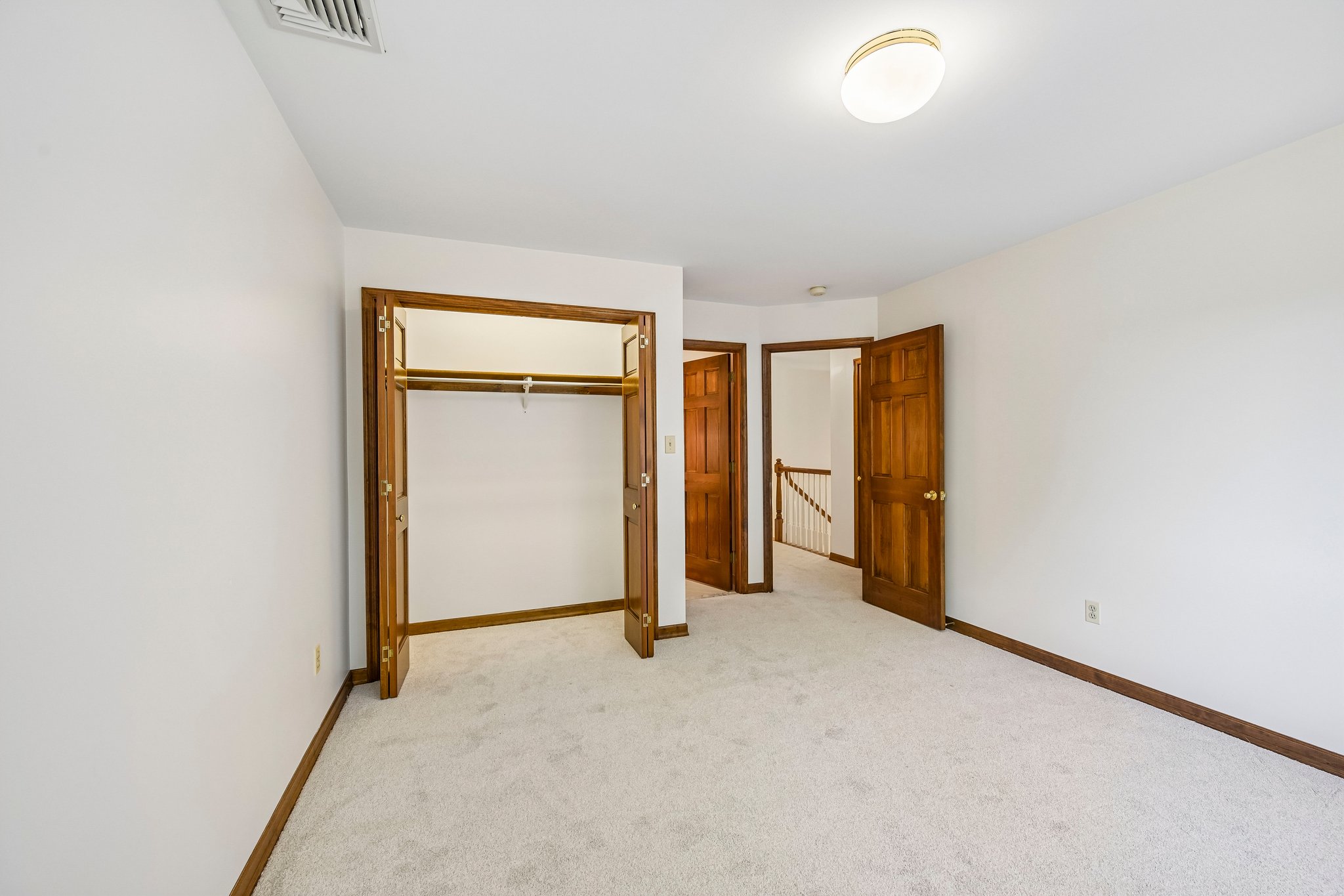 Newton Cir-S2506-047.jpg